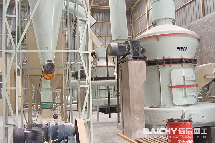 時(shí)產(chǎn)15-20噸石膏磨粉生產(chǎn)線